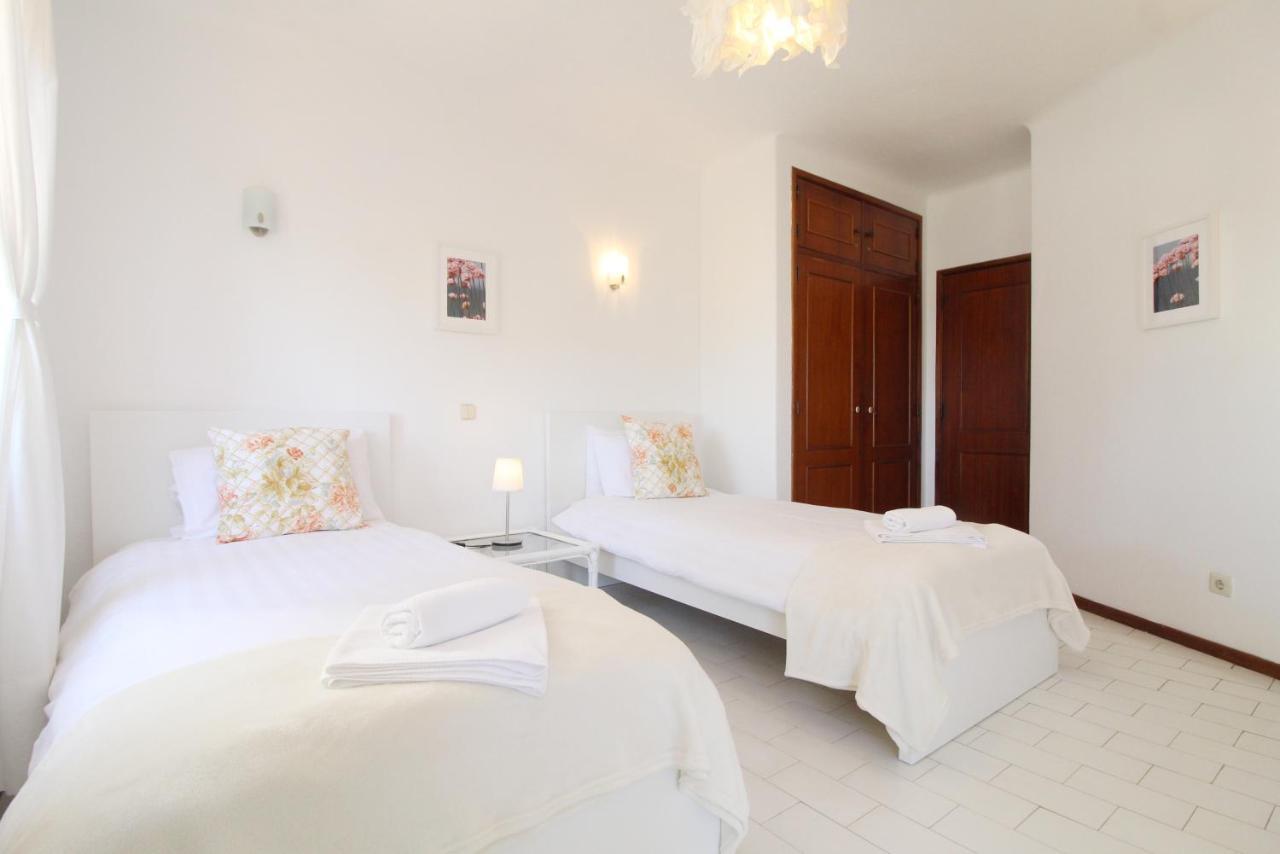T3 Holiday Cottage Near The Beach | C225 Porches  Bagian luar foto